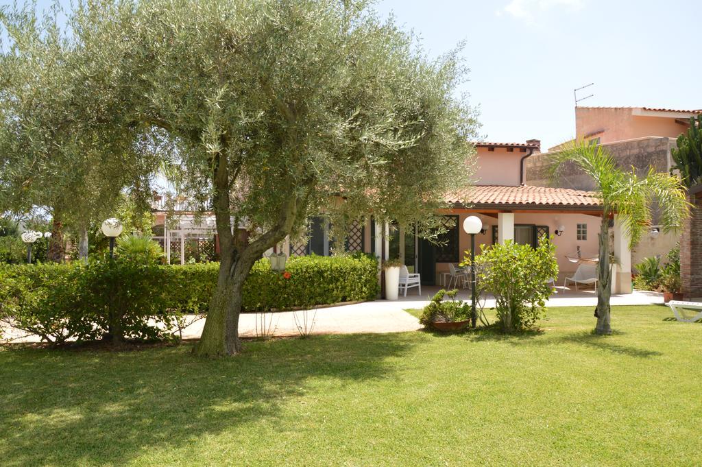 Villa Paola Fontane Bianche Exterior foto